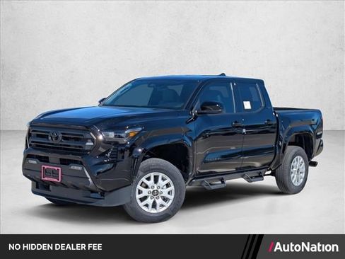 Used 2025 Toyota Tacoma SR5 AWD/4WD image 1