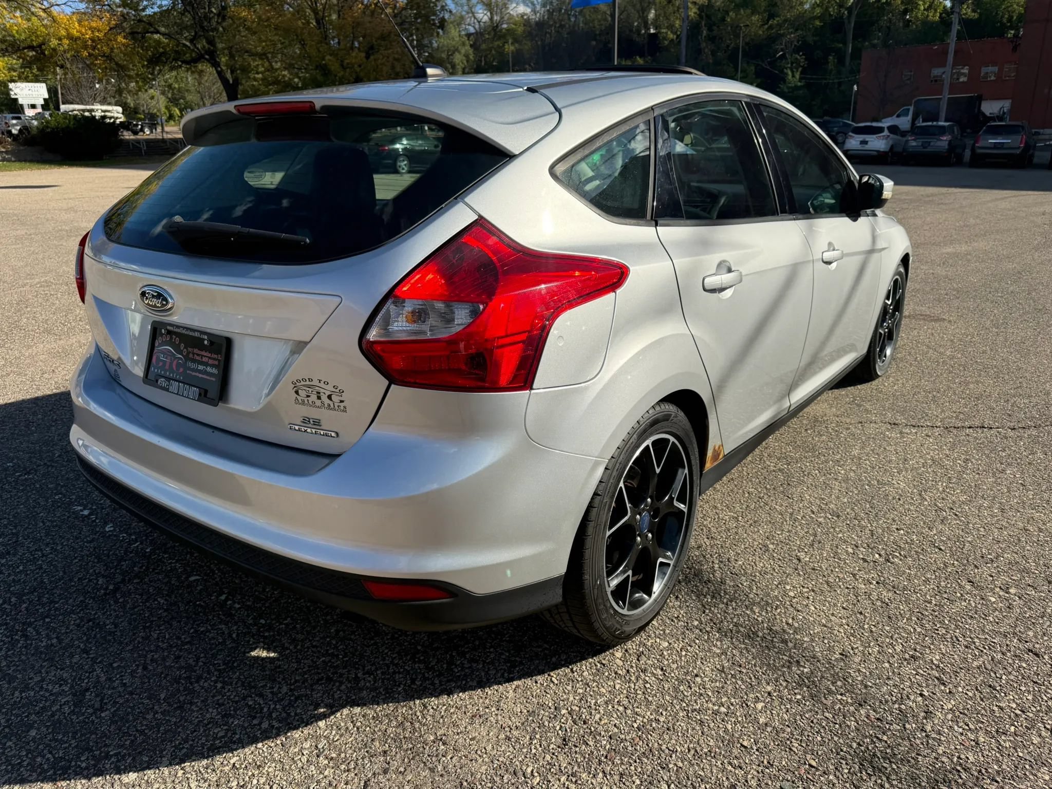 Used 2014 Ford Focus SE w/ Equipment Group 201A FWD image 8