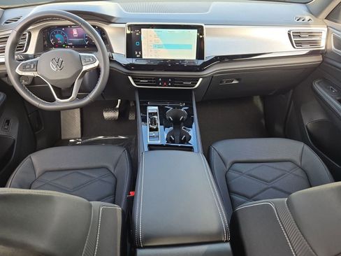 New 2026 Volkswagen Atlas Cross Sport SE image 13