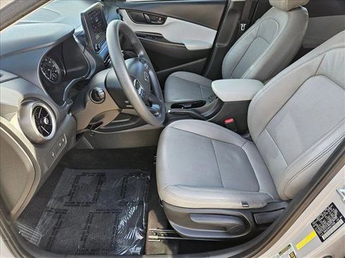 Used 2022 Hyundai Kona SEL image 23