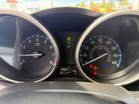 Used 2013 MAZDA MAZDA3 i Sport FWD image 24