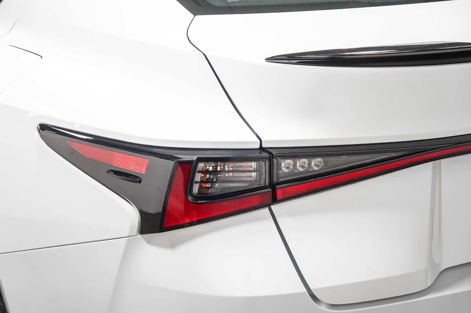 Used 2024 Lexus IS 300 F Sport RWD image 9