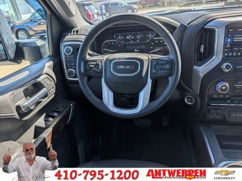 Used 2022 GMC Sierra 2500 SLT w/ SLT Convenience Package image 19