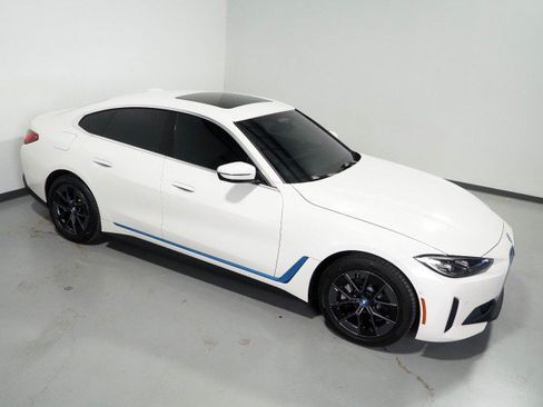 Used 2023 BMW i4 eDrive35 RWD image 12