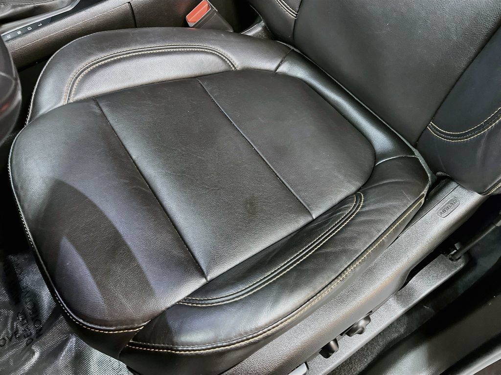 Used 2019 Chevrolet Traverse LT AWD/4WD image 19