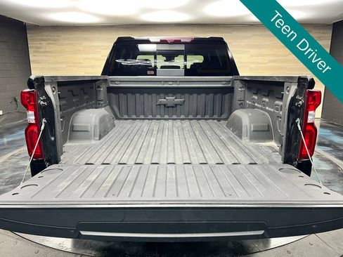 Used 2026 Chevrolet Silverado 1500 High Country w/ High Country Premium Package AWD/4WD image 21