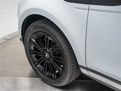 New 2026 Land Rover Range Rover Evoque S image 11