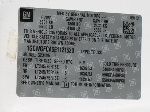 Used 2014 Chevrolet Express 2500 image 41