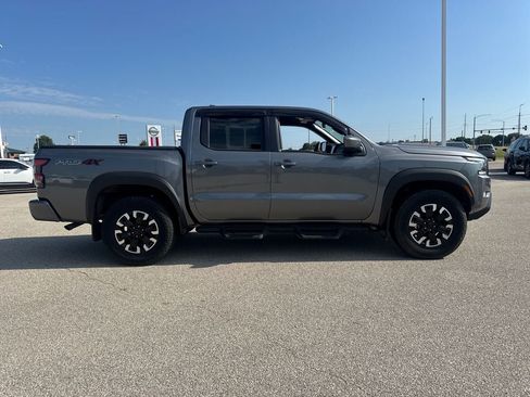 Used 2024 Nissan Frontier PRO-4X w/ Technology Package AWD/4WD image 7