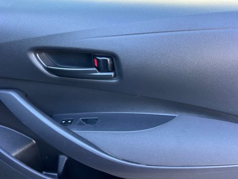 Used 2023 Toyota Corolla LE image 17