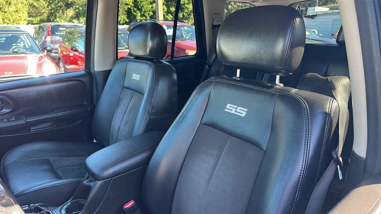 Used 2007 Chevrolet TrailBlazer SS AWD/4WD image 8