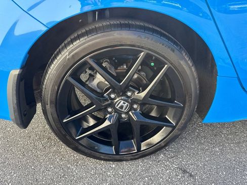 Used 2022 Honda Civic Sport image 9