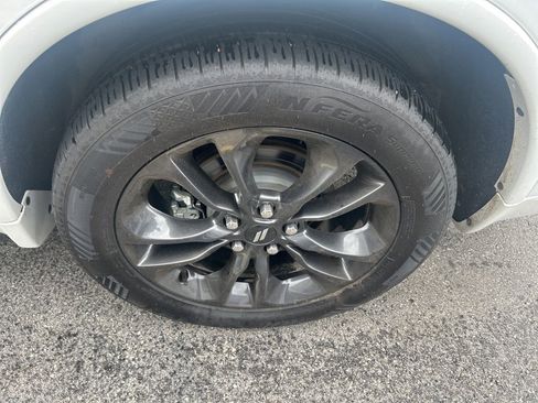 Used 2025 Dodge Durango R/T w/ Blacktop Package AWD/4WD image 10