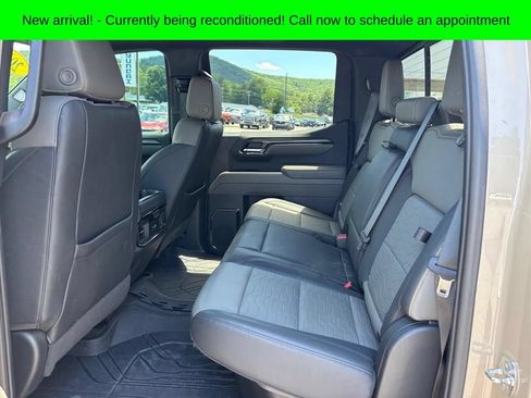 Used 2022 Chevrolet Silverado 1500 ZR2 AWD/4WD image 11