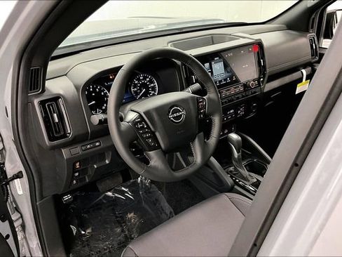 New 2026 Nissan Frontier SV RWD image 6