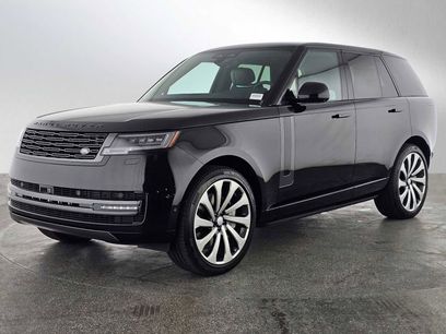 New 2025 Land Rover Range Rover SE