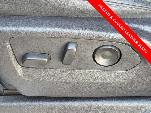 Used 2024 Chevrolet Silverado 1500 LTZ image 14