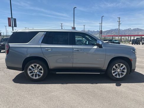 Used 2023 Chevrolet Tahoe Premier AWD/4WD image 5