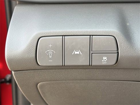 Used 2023 Hyundai Elantra SEL w/ Convenience Package image 22