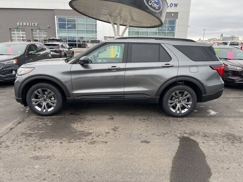 New 2026 Ford Explorer Active image 8