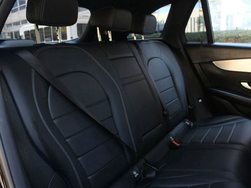 Used 2017 Mercedes-Benz GLC 300 4MATIC w/ Premium 1 Package image 25
