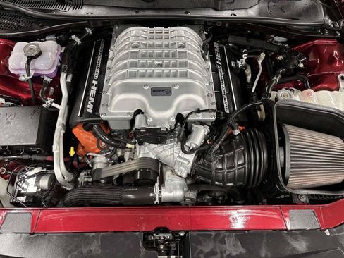 Used 2023 Dodge Challenger SRT Hellcat RWD image 11