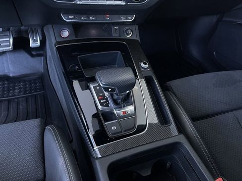 Used 2022 Audi SQ5 Premium w/ Convenience Package image 17
