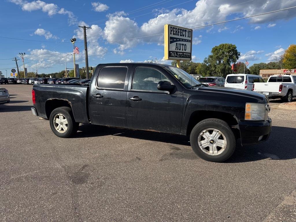 Used 2008 Chevrolet Silverado 1500 LTZ w/ Safety Package AWD/4WD image 2