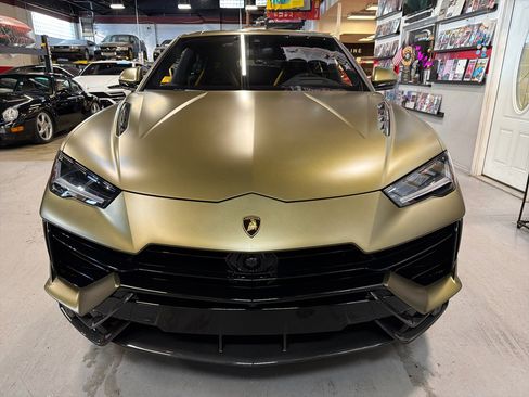 Used 2024 Lamborghini Urus Performante image 2