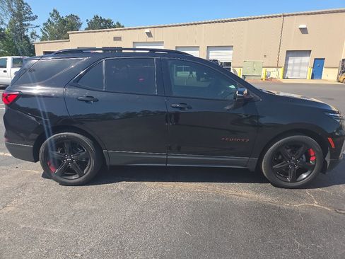 Used 2023 Chevrolet Equinox Premier image 7