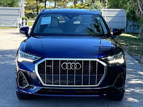 Certified 2025 Audi Q3 2.0T Premium Plus w/ Premium Plus Package AWD/4WD image 10