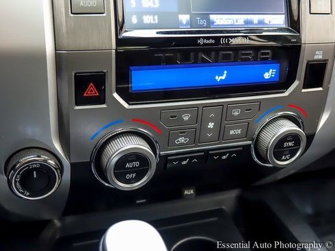 Used 2018 Toyota Tundra Limited image 18