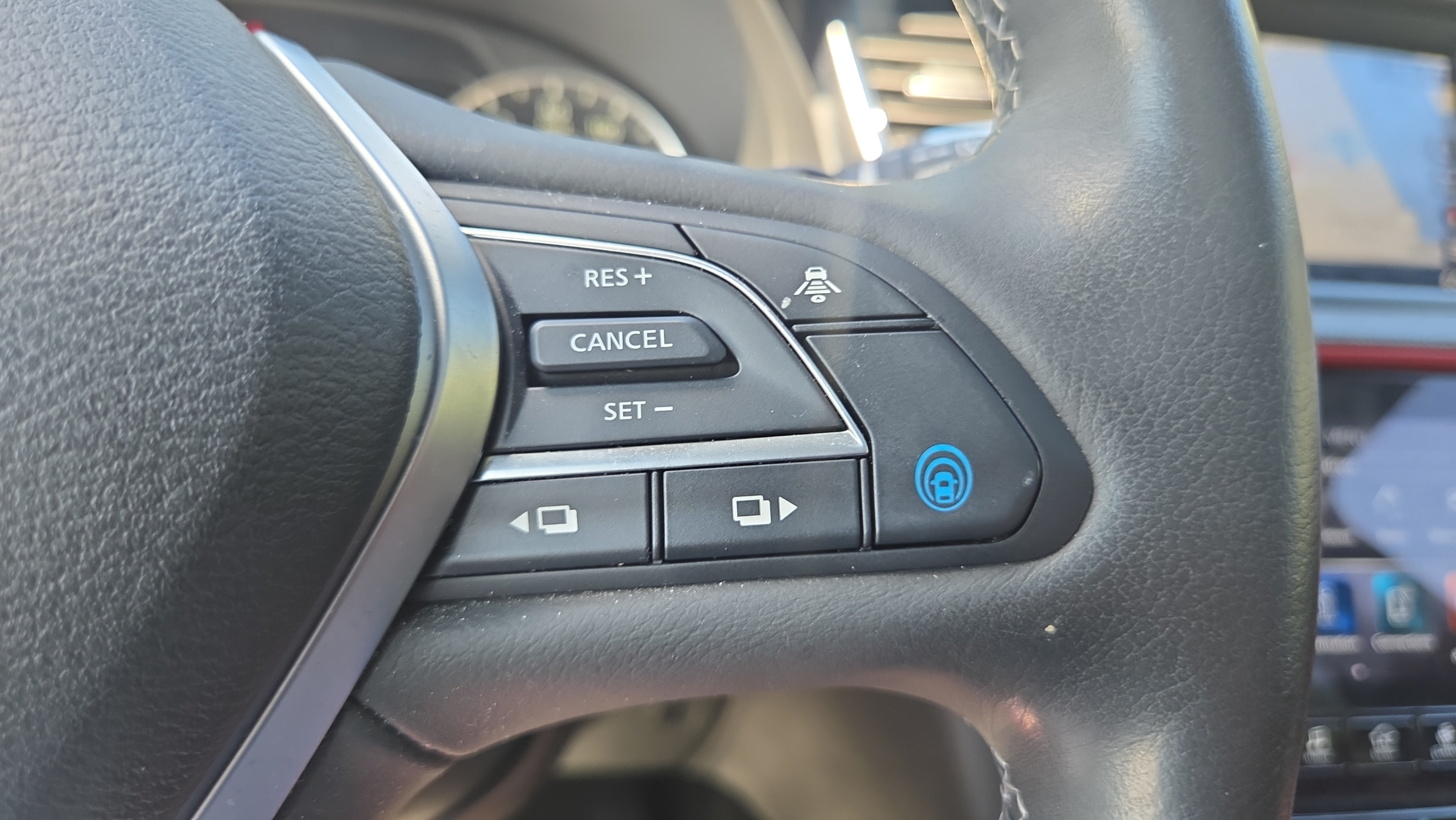 Used 2023 INFINITI QX55 Sensory w/ Lighting Package AWD/4WD image 22