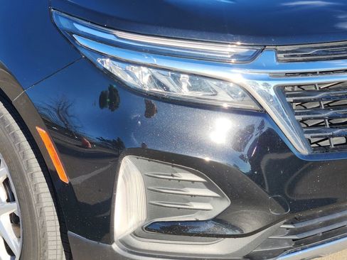 Used 2022 Chevrolet Equinox LT image 12