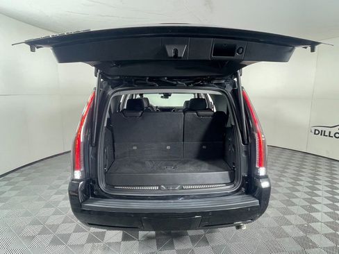 Used 2019 Cadillac Escalade Premium Luxury image 6
