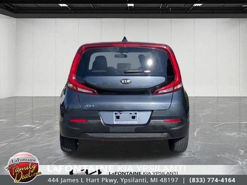 Used 2020 Kia Soul LX FWD image 4