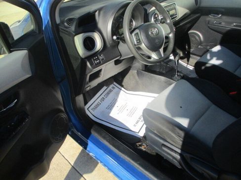 Used 2014 Toyota Yaris LE image 11