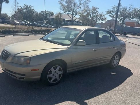 Used 2006 Hyundai Elantra GLS image 2