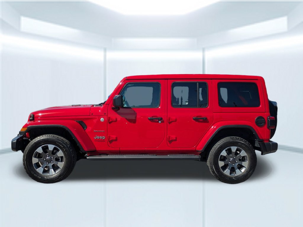 Used 2022 Jeep Wrangler Unlimited Sahara w/ LED Lighting Group AWD/4WD image 2