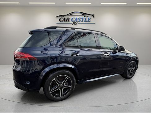 Used 2020 Mercedes-Benz GLE 350 4MATIC w/ AMG Line Exterior image 6
