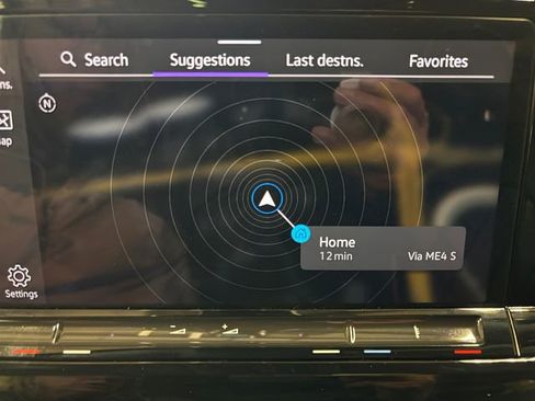 Used 2024 Volkswagen Atlas SEL Premium R-Line AWD/4WD image 20