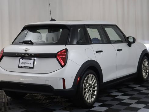 Used 2025 MINI Cooper S FWD image 15