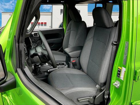 New 2025 Jeep Wrangler Sport S image 9