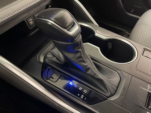 Certified 2023 Toyota Highlander L image 22