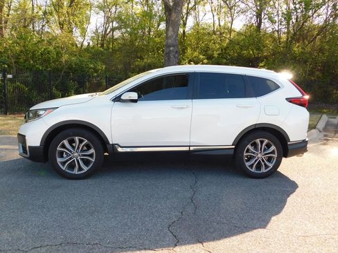 Used 2021 Honda CR-V Touring image 2