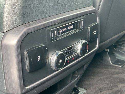 Used 2022 Ford Expedition Max Platinum AWD/4WD image 36