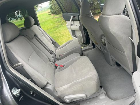 Used 2010 Toyota Highlander 4WD image 6