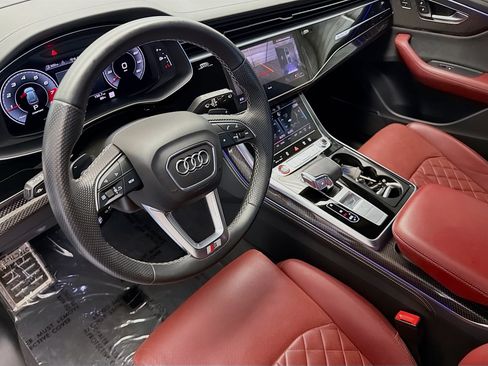 Used 2023 Audi SQ8 Prestige w/ Prestige Package AWD/4WD image 7