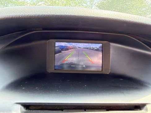 Used 2016 Ford Focus SE FWD image 9