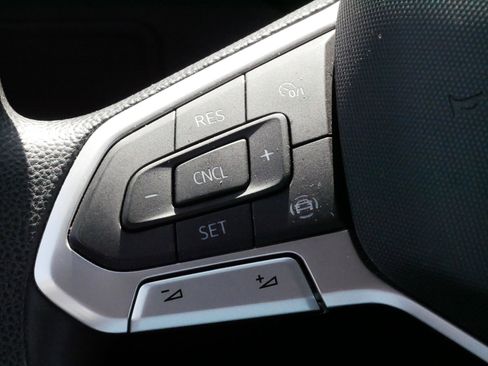 Certified 2023 Volkswagen Tiguan S AWD/4WD image 25